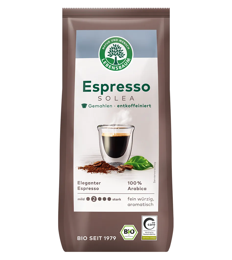 Lebensbaum Espresso Solea, gemahlener entkoffeinierter Kaffee, 100% Arabica, Bio-Qualität, braune Verpackung mit Tasse und Kaffeepulver.