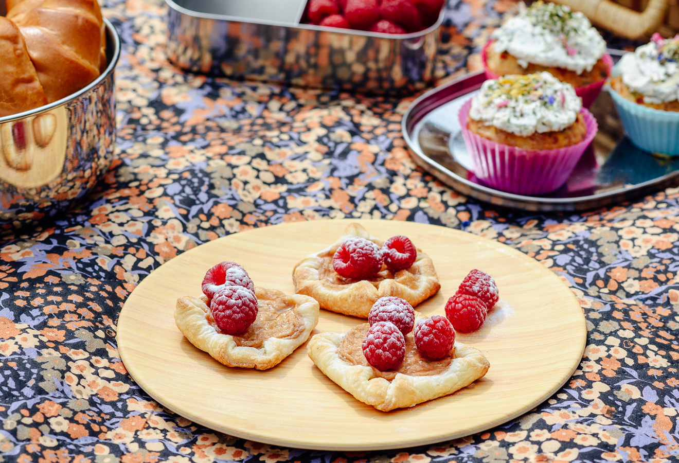 Blätterteig-Teilchen mit Beeren