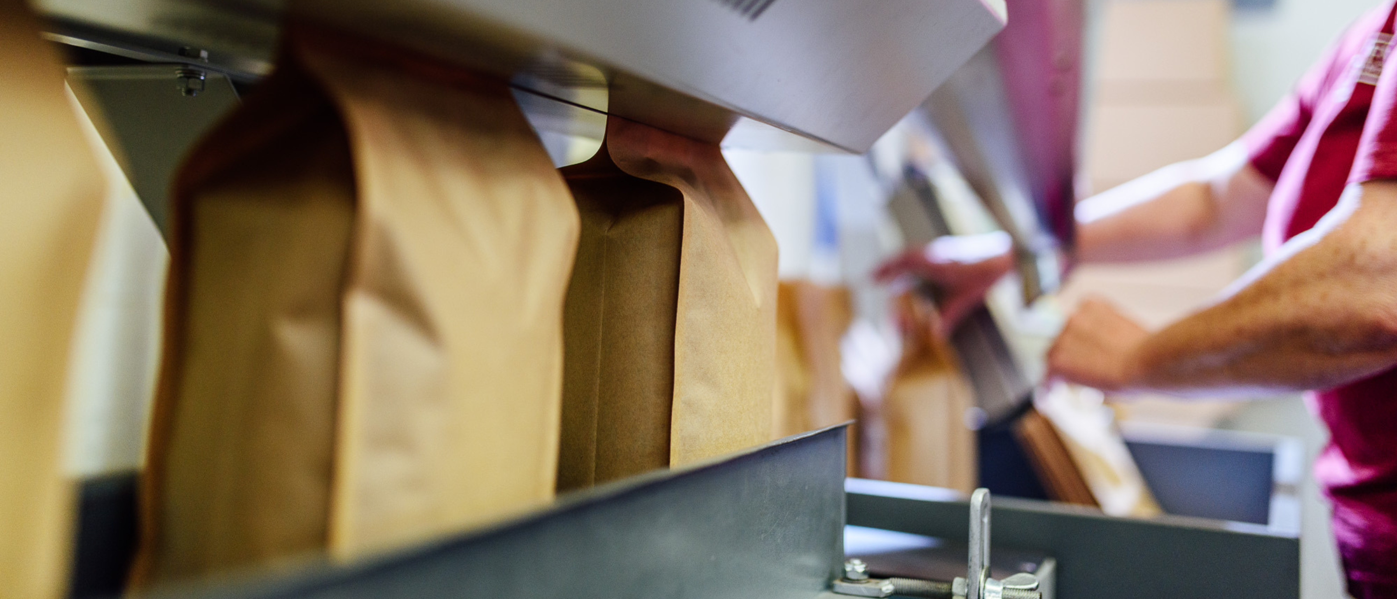 Bild eines Fließbandes aus unserer Kaffee-Produktion in Gronau